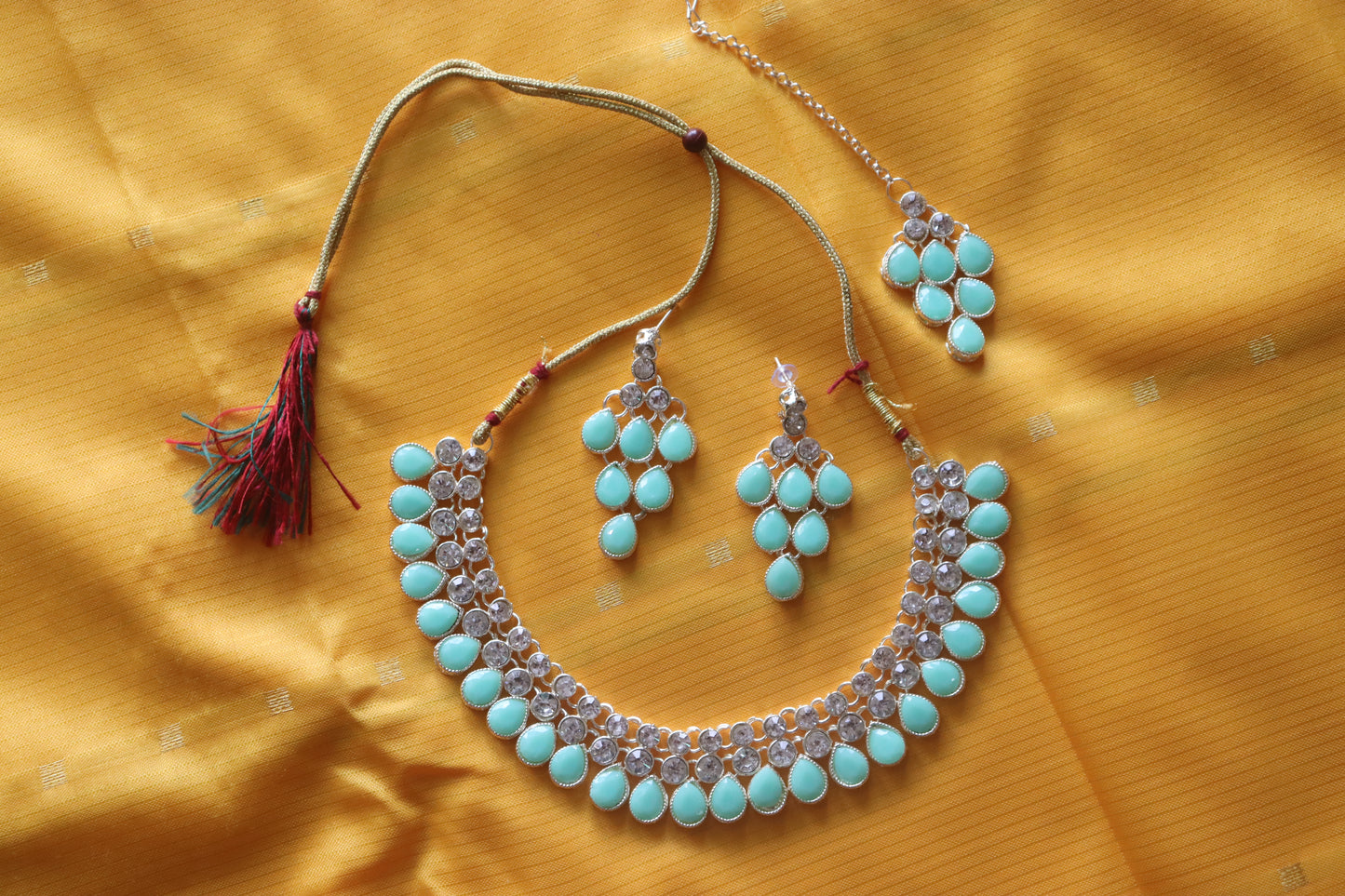Mint Green water drop shaped studded Necklace Set